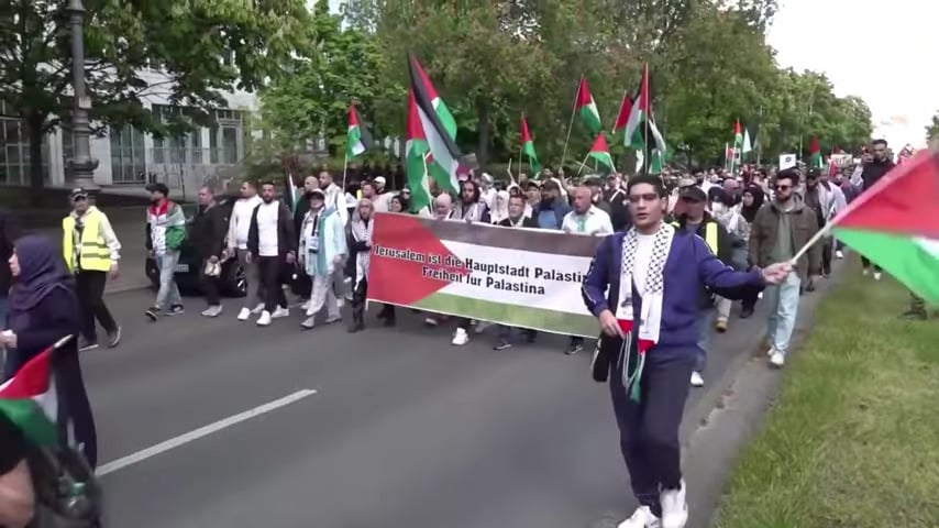 Manifestantes na Alemanha clamam por fundamentalismo islâmico: 'Califado é a solução'