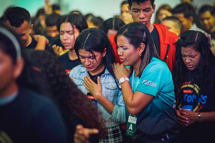 Mais de 41 mil pessoas se reúnem para ouvir o Evangelho em cruzada na Venezuela