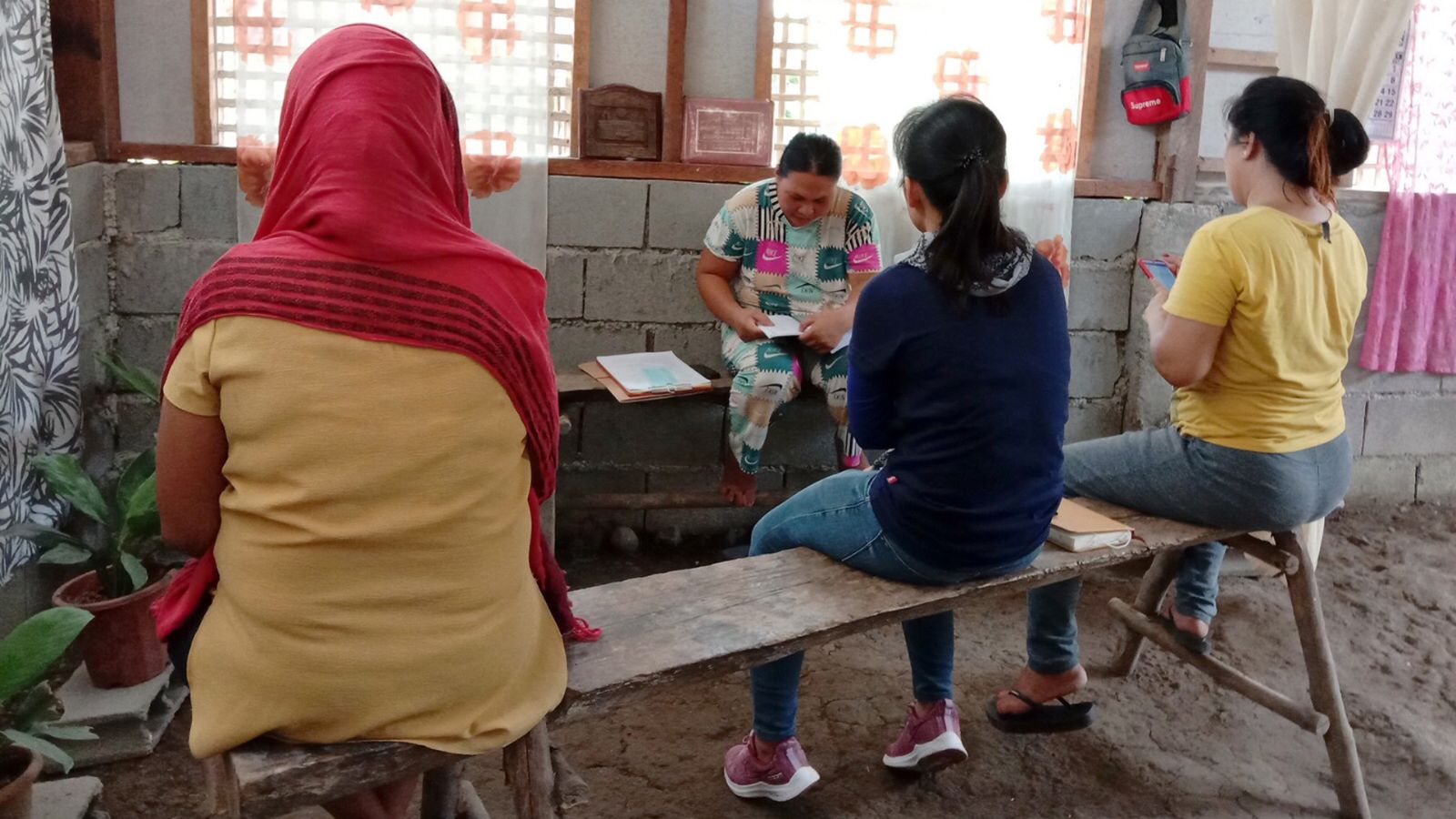 Missionárias relatam conversões e batismos na Ásia: “Tudo começou com a oração”