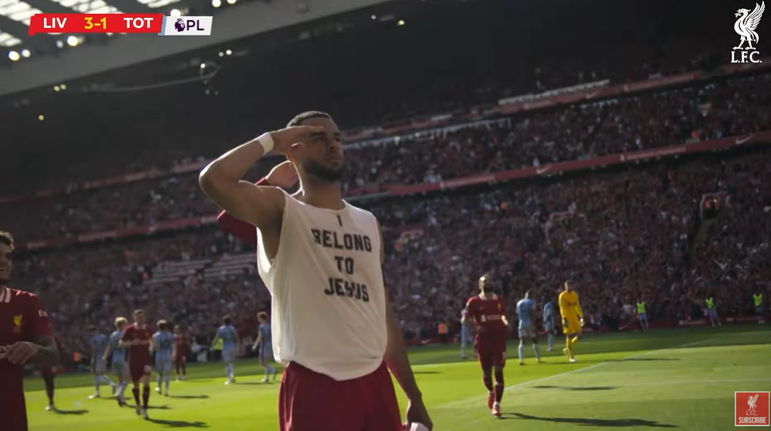 Cody Gakpo pode receber advertência por celebrar com camisa “Eu Pertenço a Jesus”