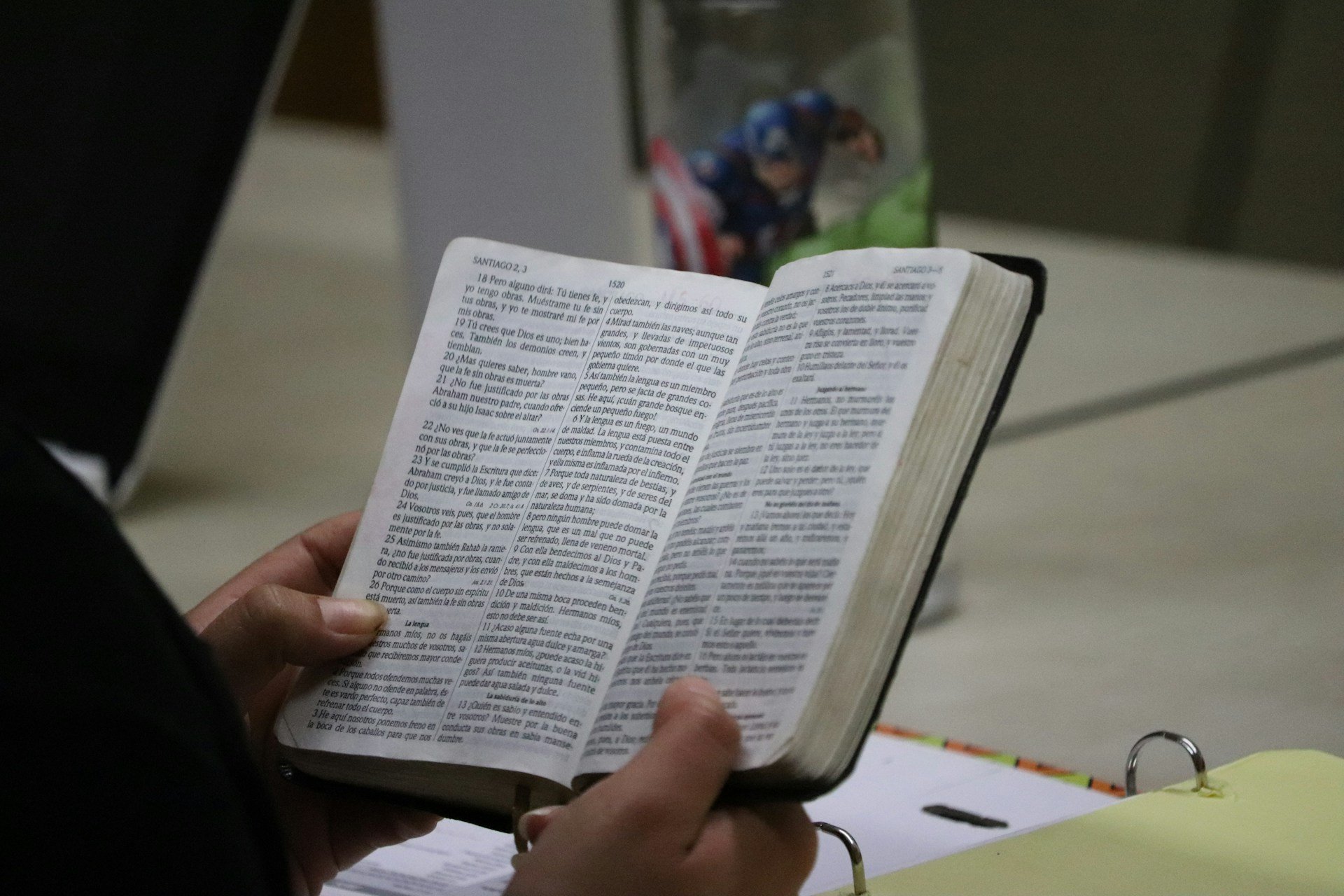 Lei que permite uso da Bíblia como material paradidático em escolas de BH entra em vigor