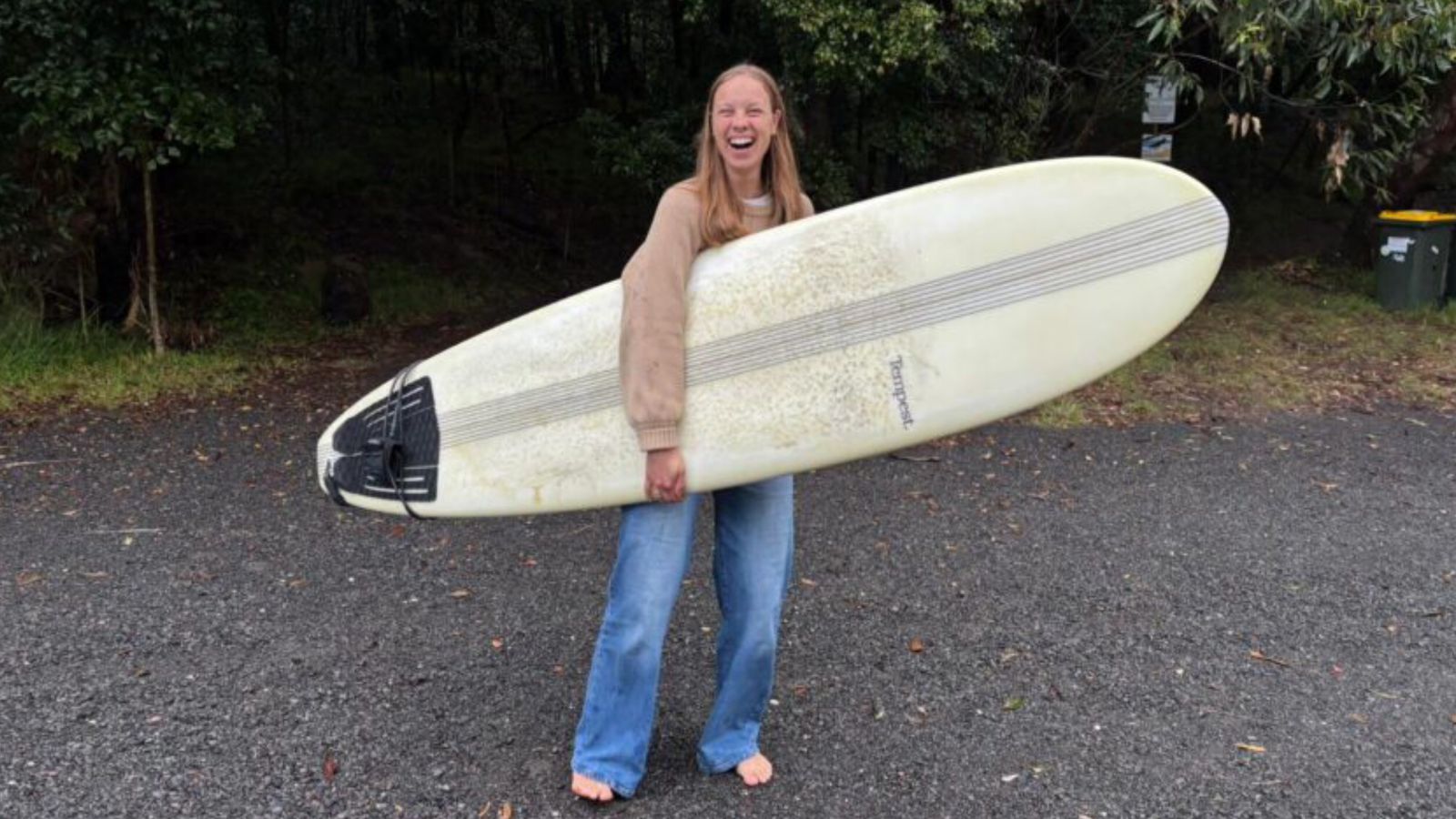 Surfistas evangelizam em cima das pranchas: ‘Temos conversas profundas no mar’