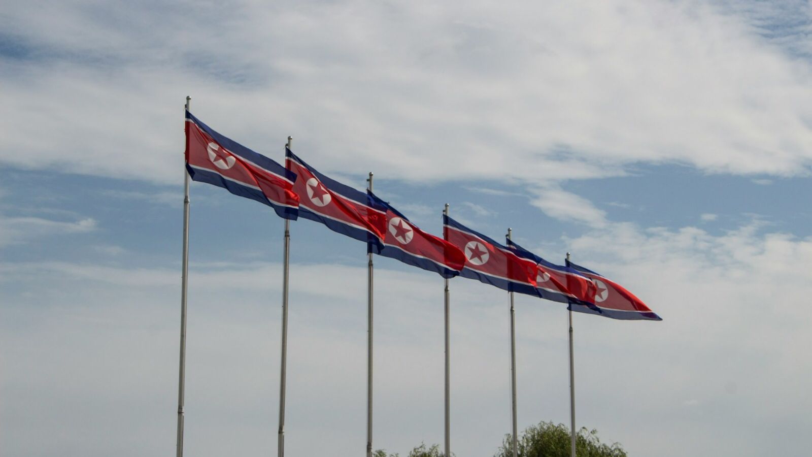 6 americanos são presos por tentarem enviar Bíblias para a Coreia do Norte 