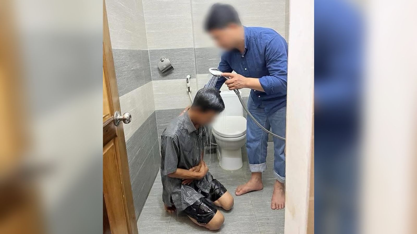 Jovem é batizado em banheiro no Vietnã: ‘Decidiu seguir Jesus custe o que custar’