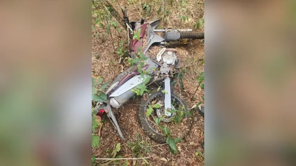 Homem que foi assaltado há 8 anos recupera moto roubada: “Deus foi bom comigo”