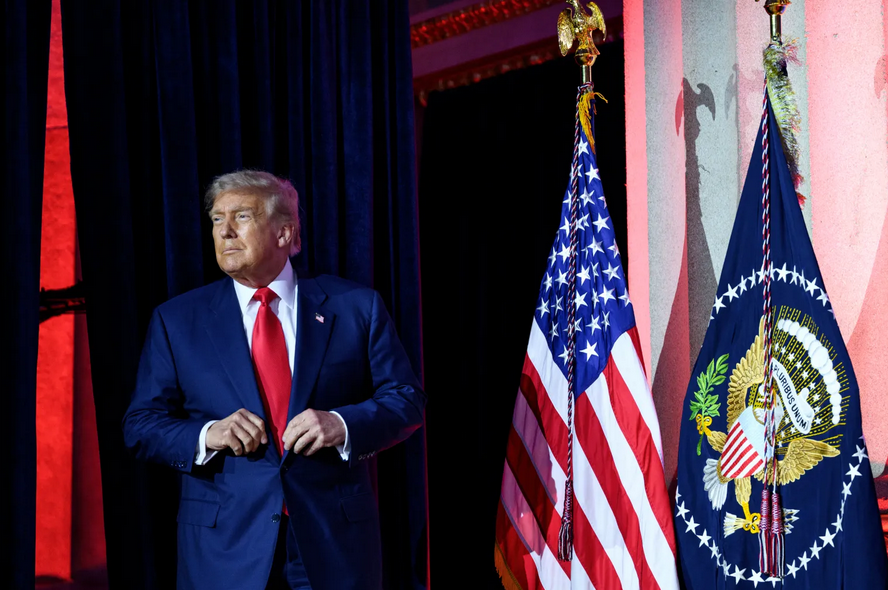 Governo Trump permite evangelização e grupos de oração no serviço público