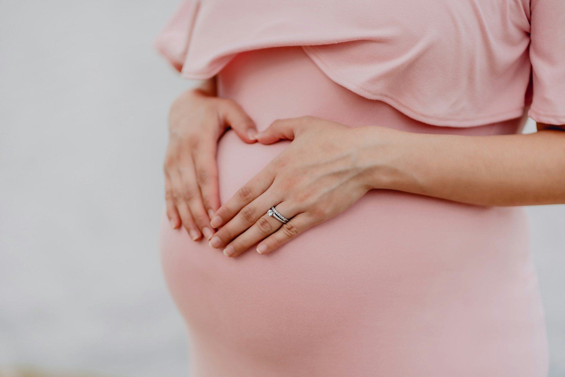 Aumenta número de brasileiros contrários à legalização do aborto, diz pesquisa