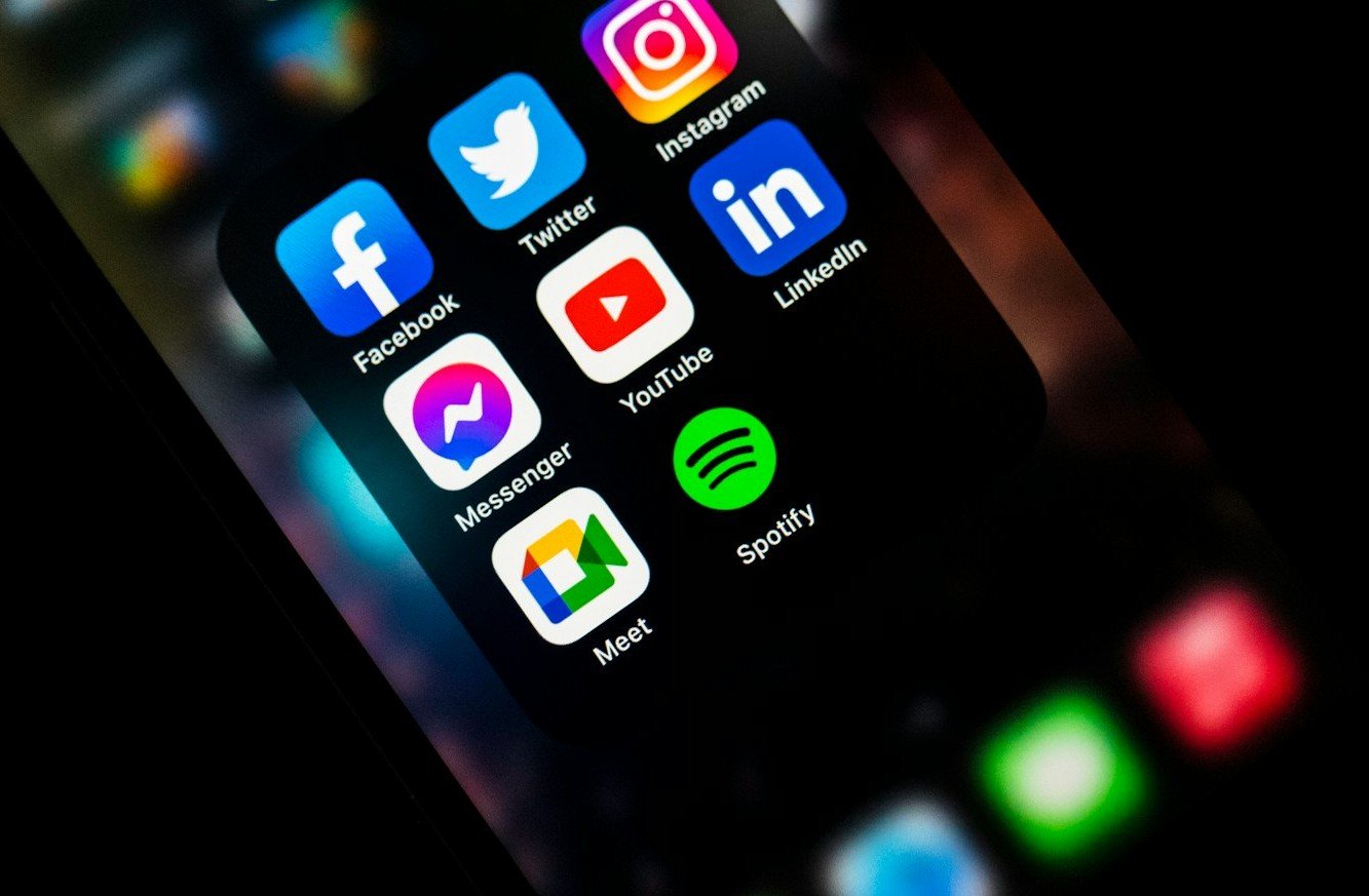 Fariseu digital: A religião dos likes