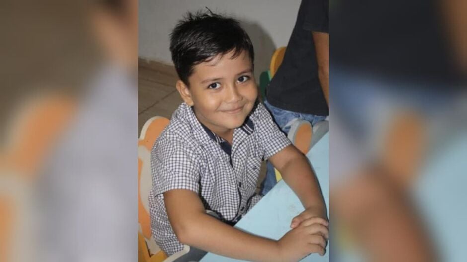 Criança de 7 anos morre em acidente com motorista embriagado após família sair de igreja