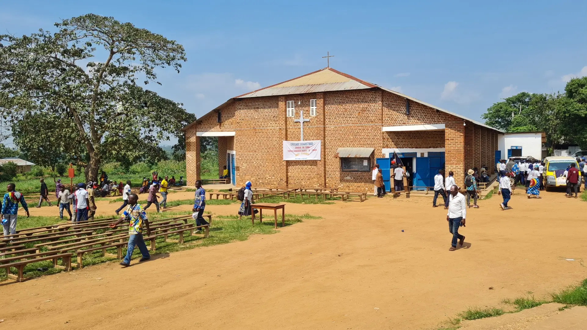 Mais de 100 cristãos são mortos em ataques do Estado Islâmico no Congo