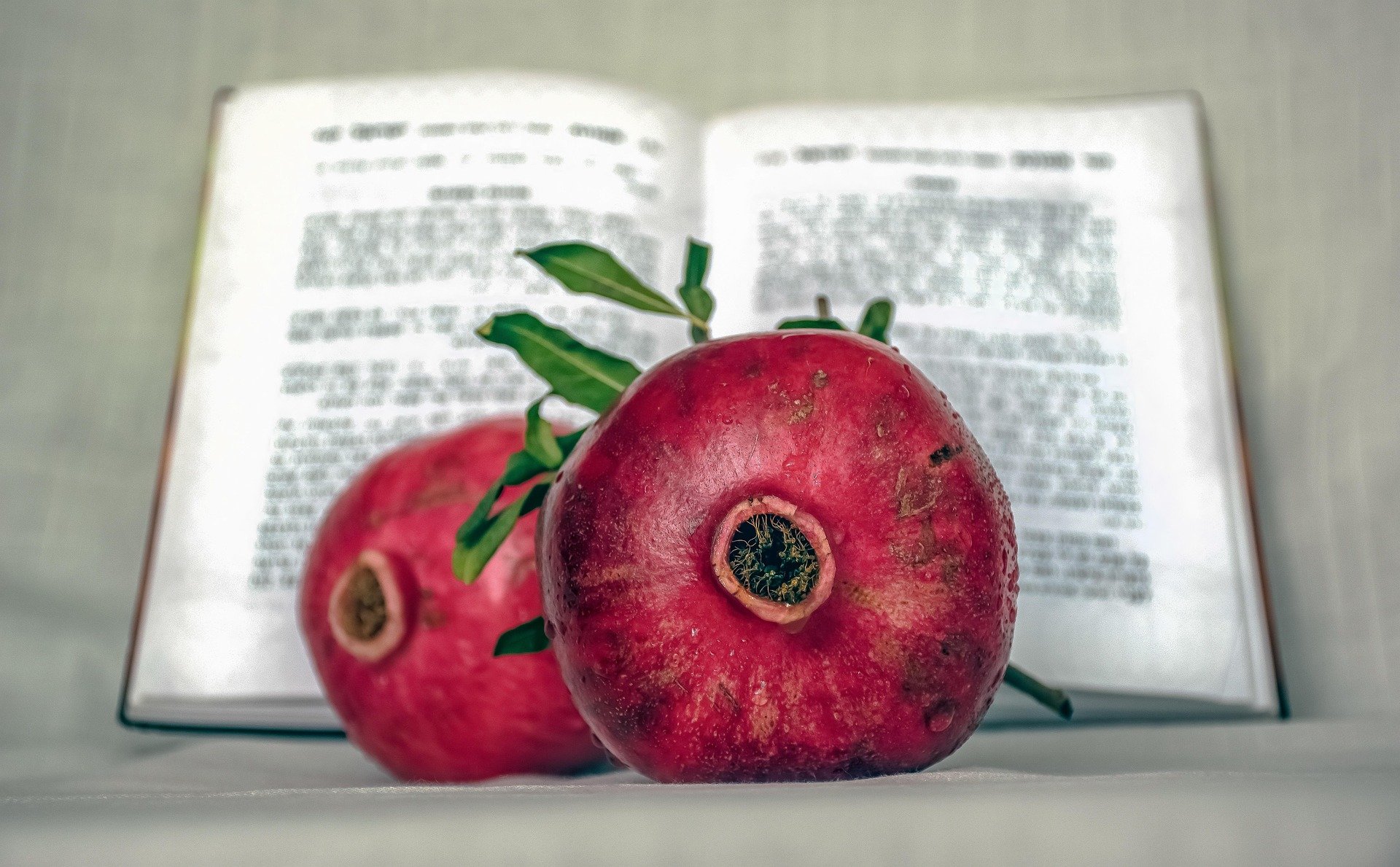 Com simbolismos proféticos, Rosh Hashaná celebra dia em que Deus criou Adão e Eva