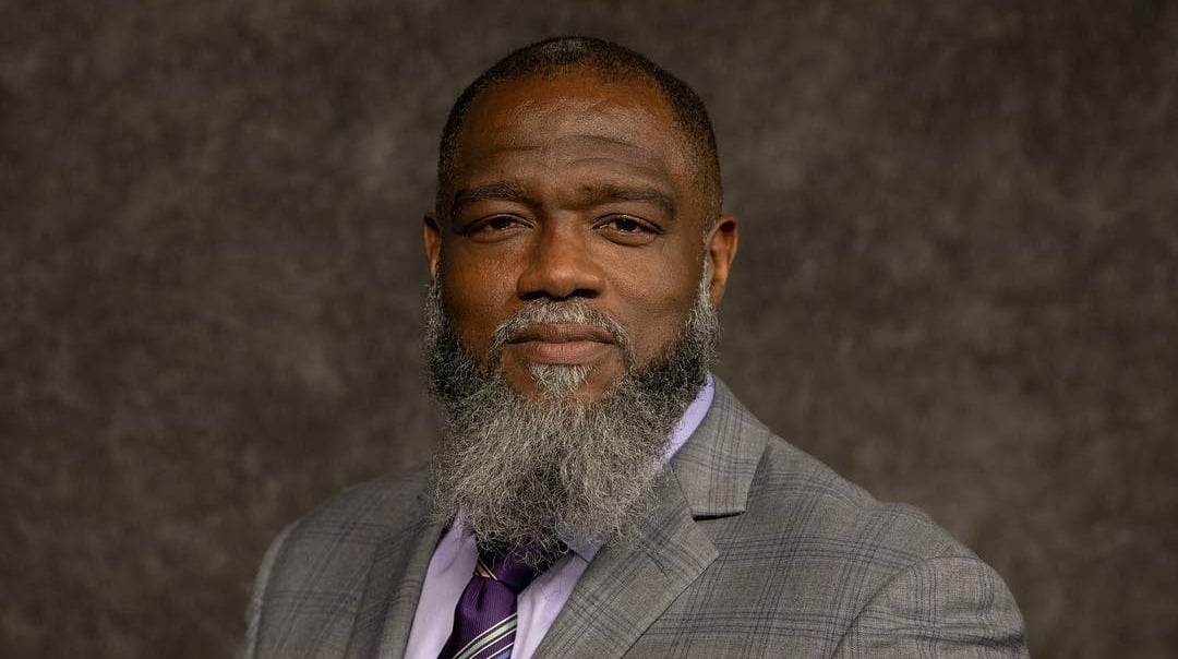 Morre Voddie Baucham, teólogo e fundador do Seminário Founders, aos 56 anos