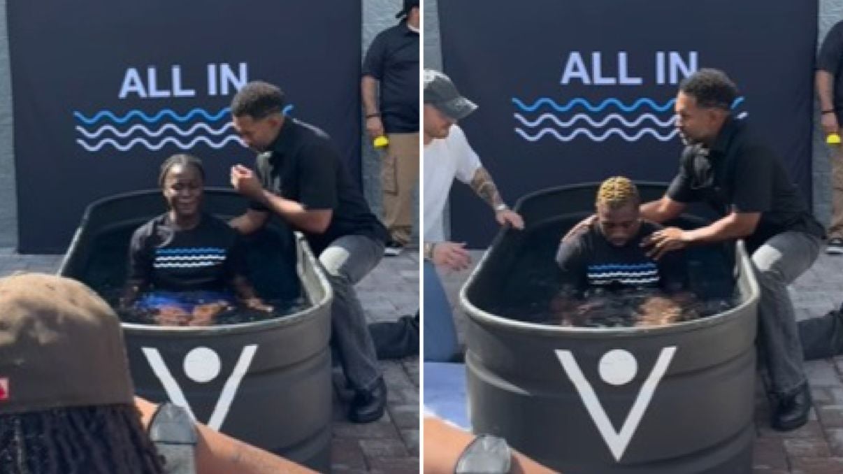 Campeão olímpico é batizado em piscina improvisada nos EUA: ‘Sirvo ao Senhor’