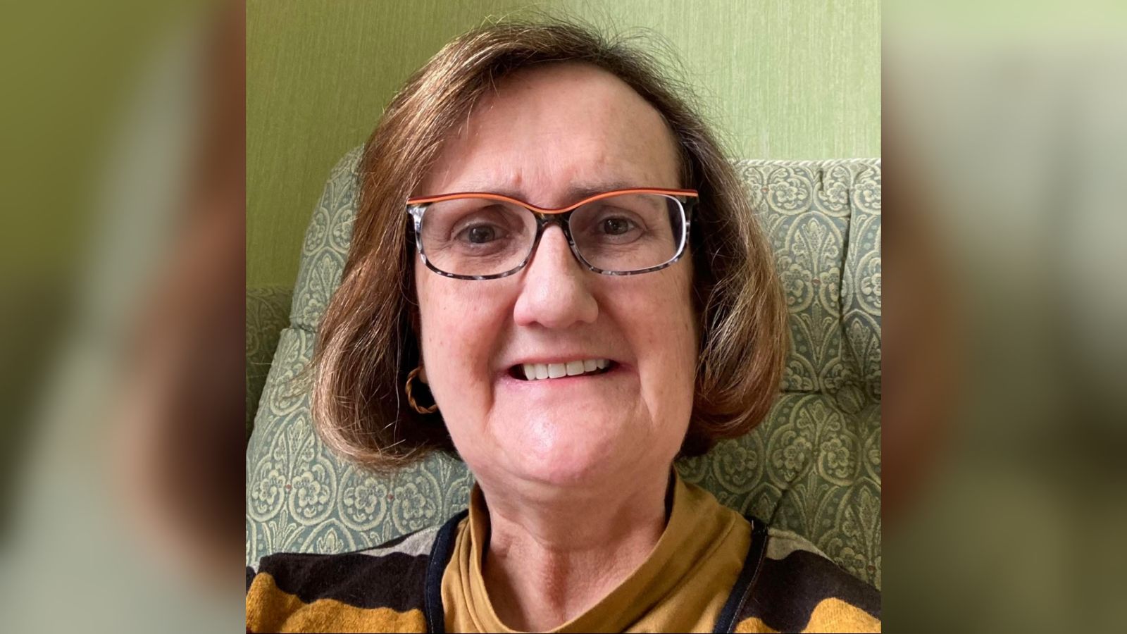 Mulher supera traumas e depressão após reconhecer o sacrifício de Jesus: ‘Ele me salvou’