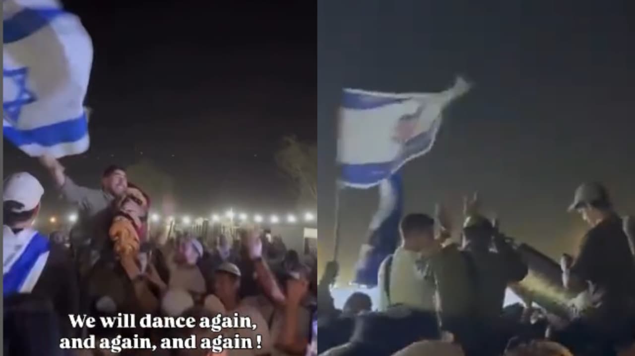 Soldados das IDF dançam com a Torá no local do massacre de 7 de outubro: 