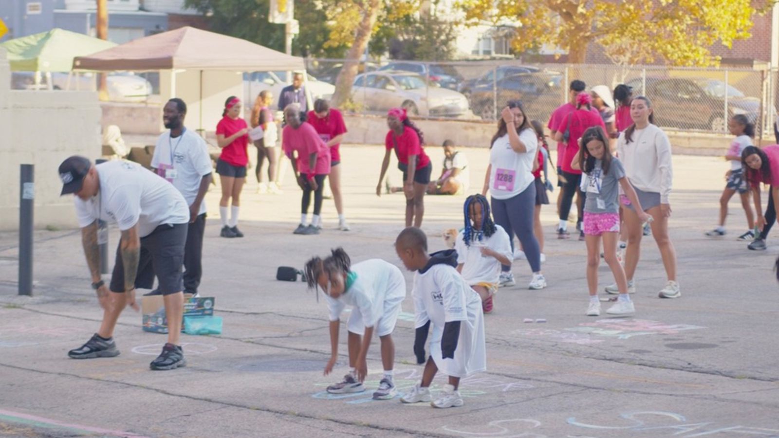 Bairro dos EUA têm primeiro mês sem tiroteio em 19 anos após ação de igreja: ‘Jesus é Luz’
