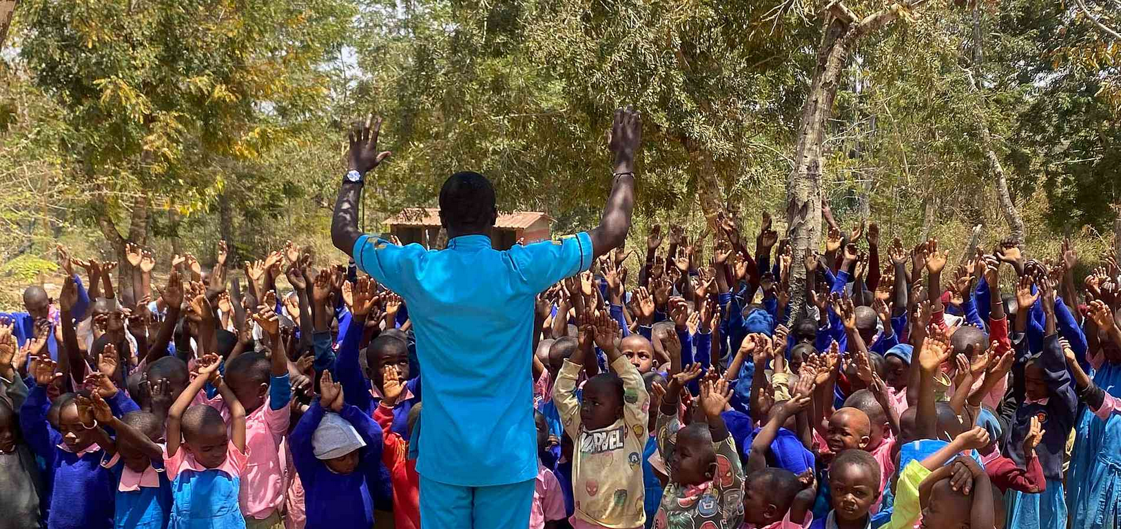 Meio milhão de crianças ouvem o Evangelho e aceitam Jesus no Quênia