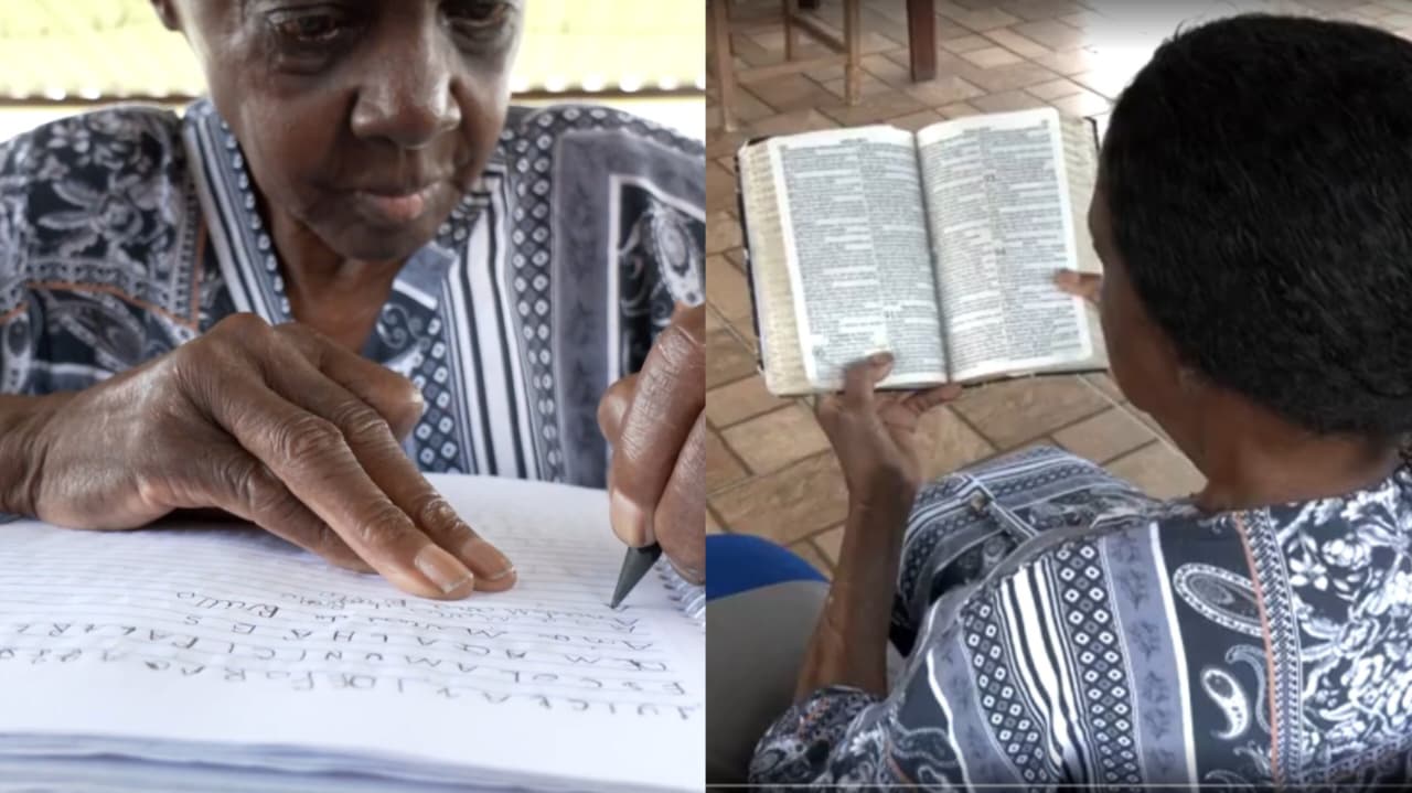 Idosa volta à escola para realizar sonho de ler a Bíblia: “Via todos lendo na igreja”