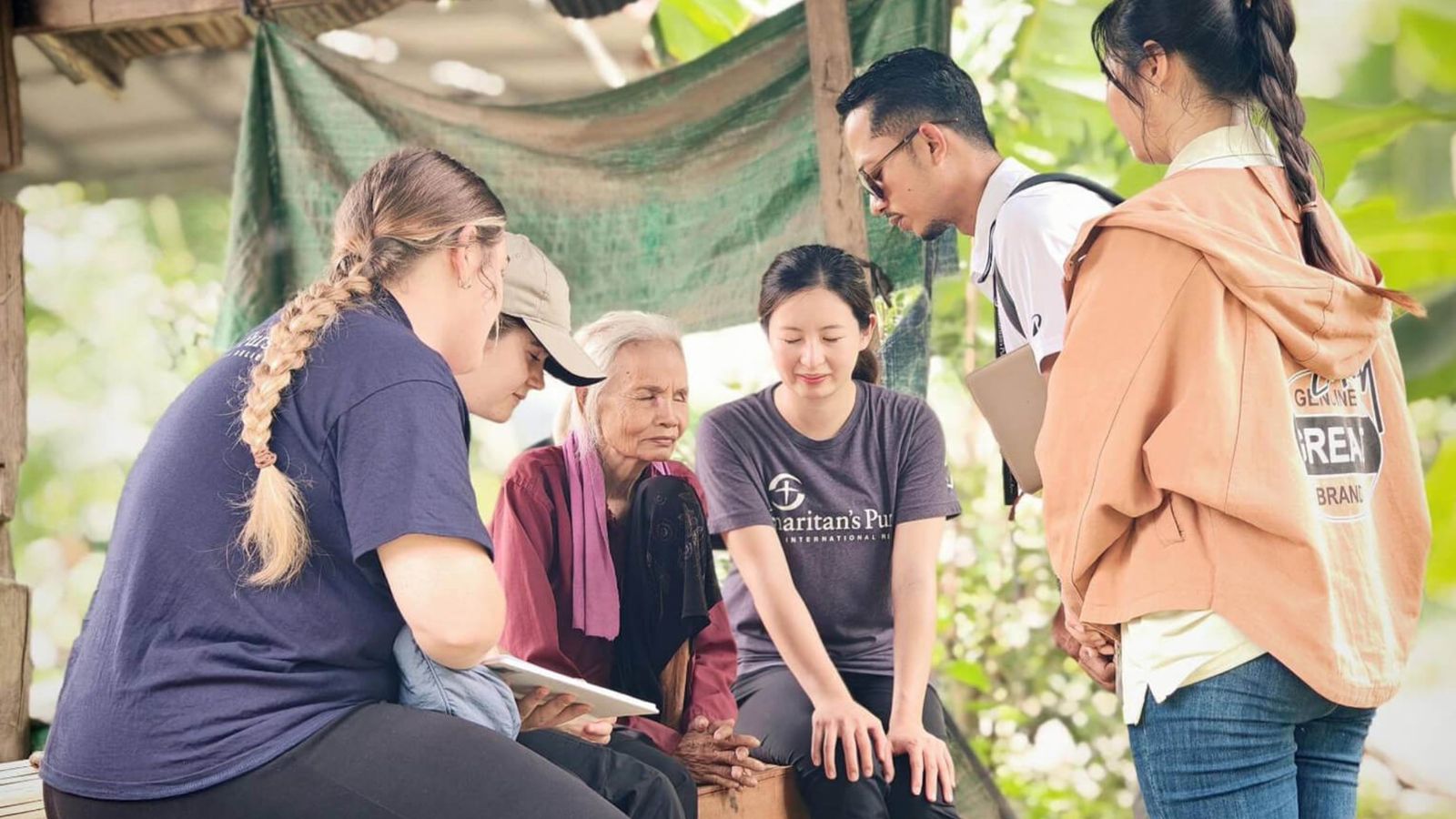 Famílias aceitam Jesus no Camboja durante projeto evangelístico: ‘Ele mudou a nossas vidas’