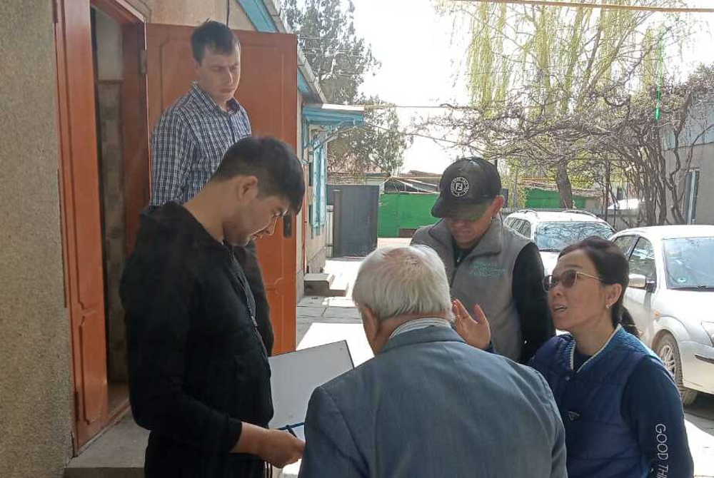 Policiais invadem Igreja Batista no Cazaquistão e ensino bíblico a crianças vira acusação