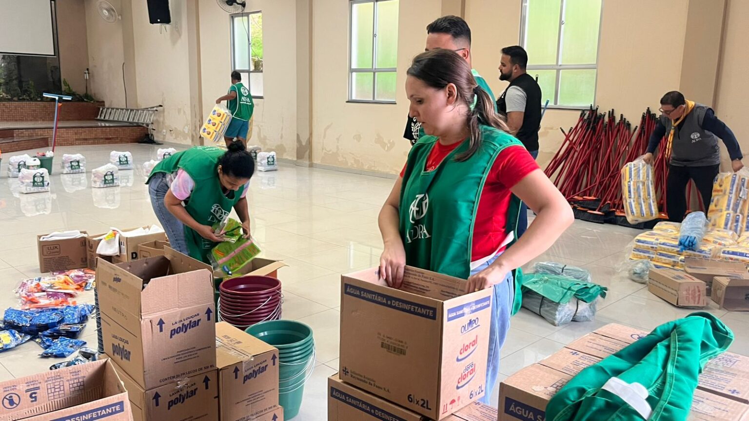 Igreja que foi inundada duas vezes se torna centro de ajuda em MG