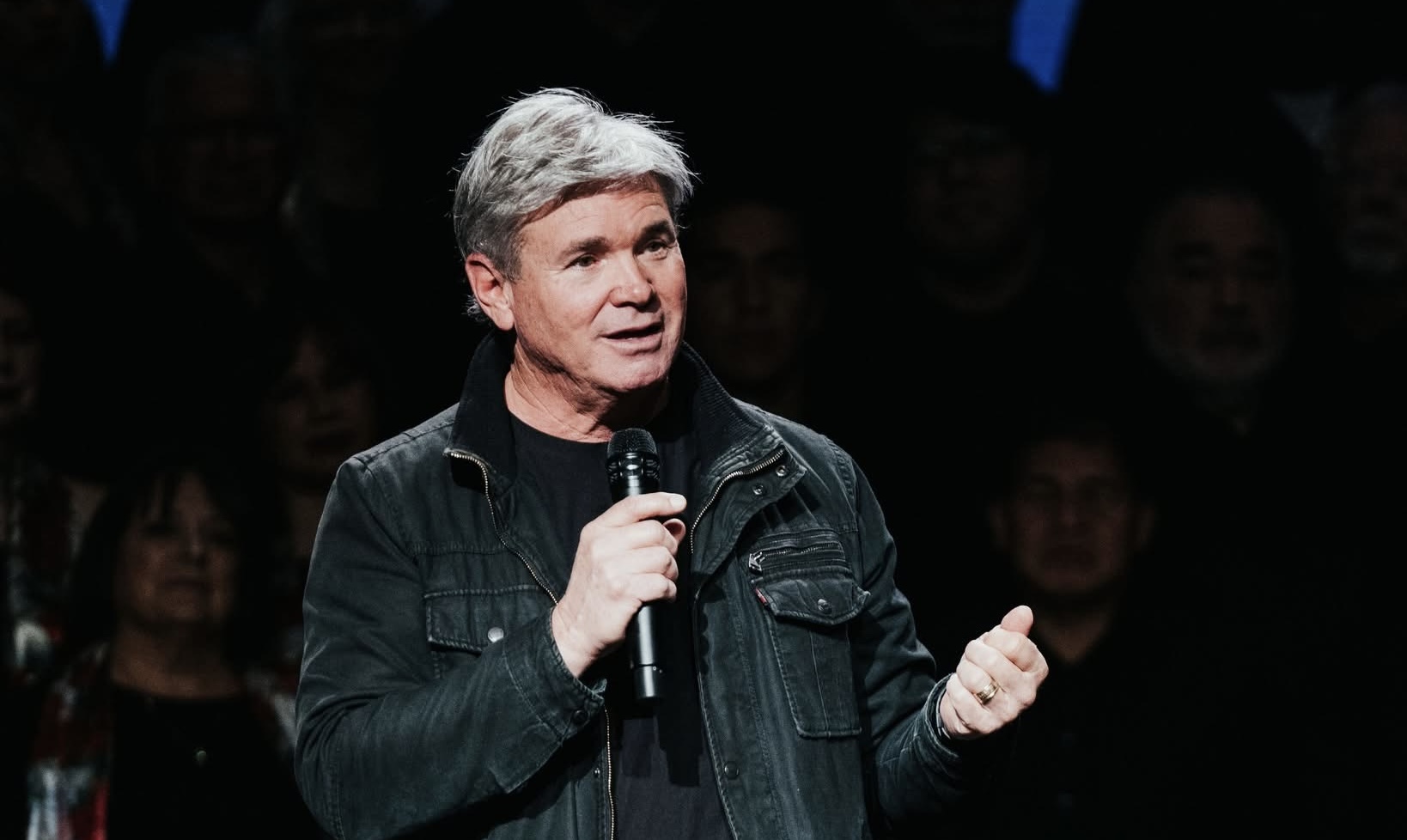 Especialista em profecias bíblicas aponta conexões entre guerra no Irã e o fim dos tempos