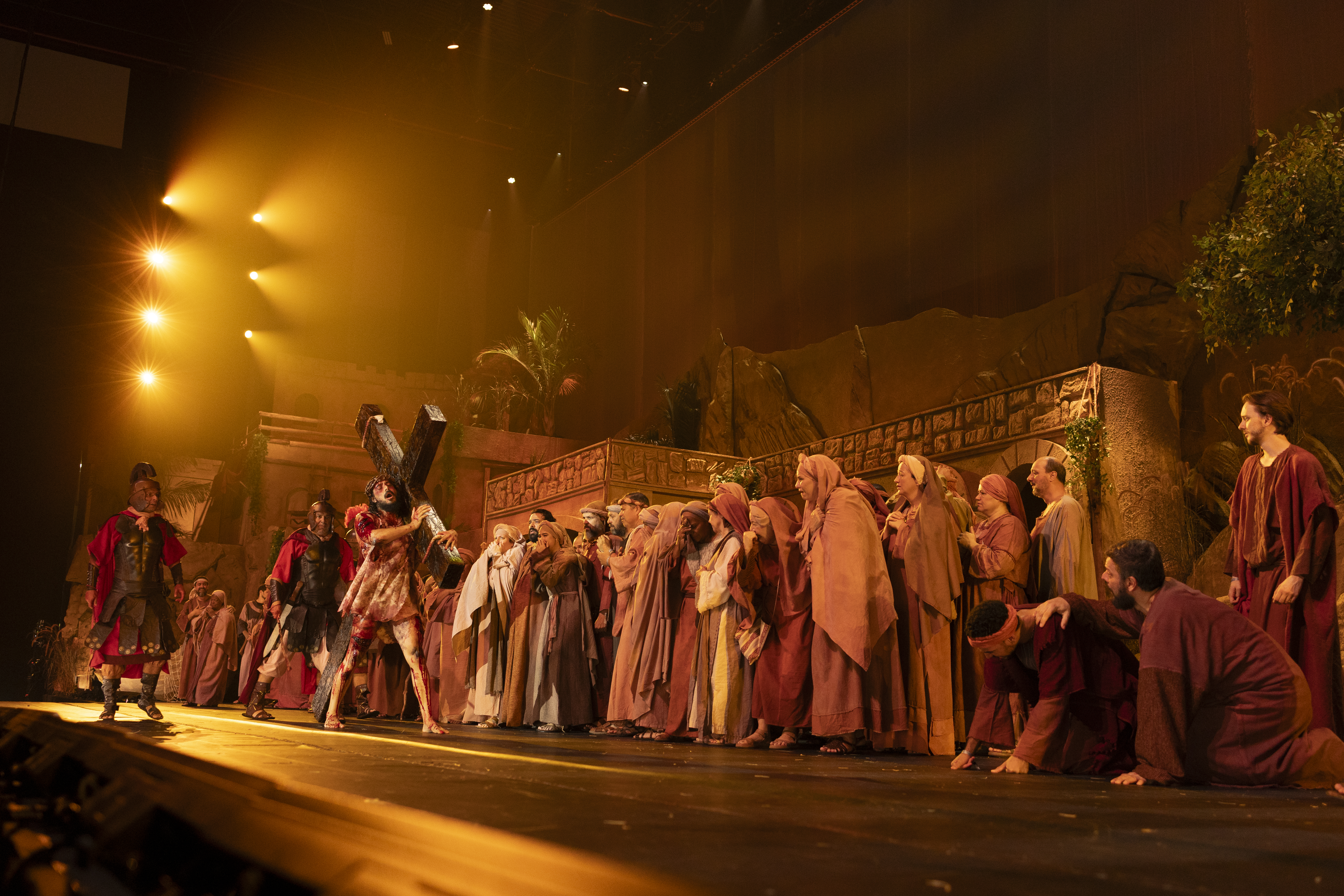 Igreja atrai 50.000 pessoas para Auto de Páscoa: ‘Reflexão sobre Jesus’