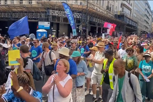 Marcha para Jesus reúne milhares em Londres após 25 anos: ‘Igreja viva’