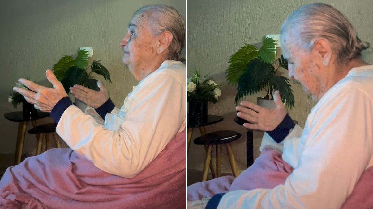 Idosa com Alzheimer emociona ao adorar a Deus: ‘A doença não apagou o temor ao Senhor’ 