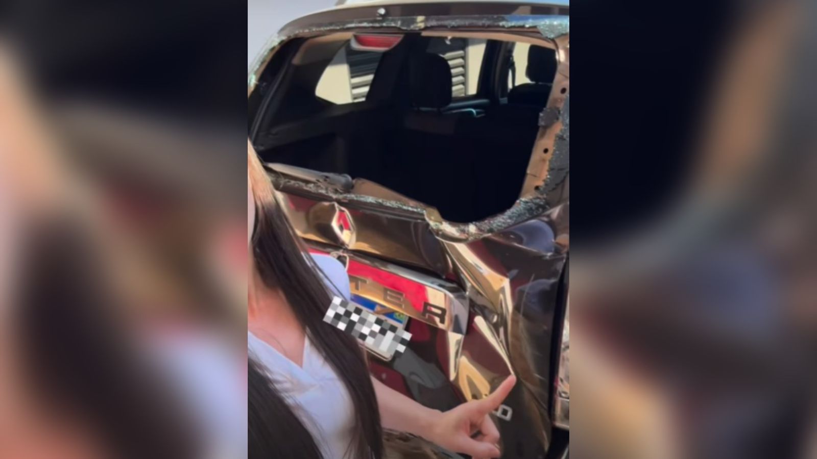 Pastor evangeliza caminhoneiro que bateu em seu carro e homem volta para Jesus