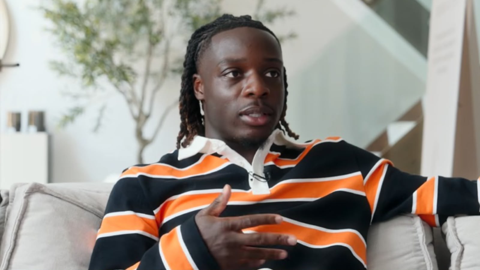 Jeremy Doku diz que atletas cristãos se uniram para anunciar Jesus na Copa: “Oramos juntos” 