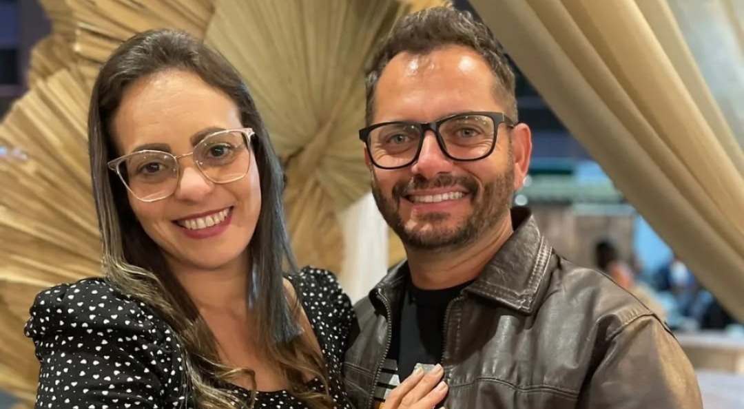 Casal de cantores cristãos morre em acidente a caminho de culto em MG