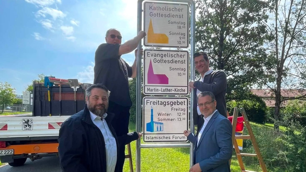 Berço da Reforma, Alemanha tem 1ª cidade a incluir oração islâmica em placas públicas