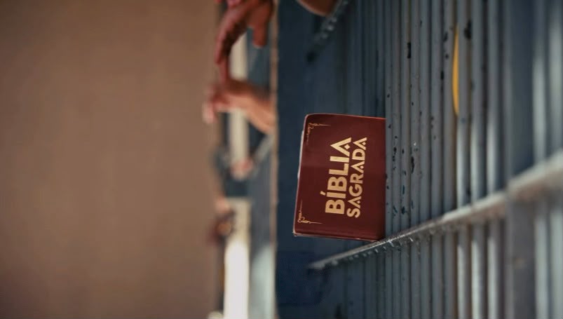 Cristãos continuam evangelizando mesmo detidos em prisão no Iêmen