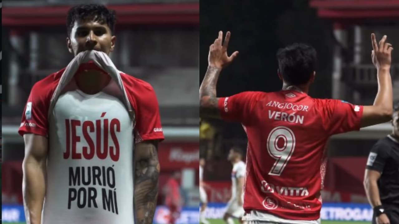 Jogador testemunha sua fé com camiseta após fazer gol: 