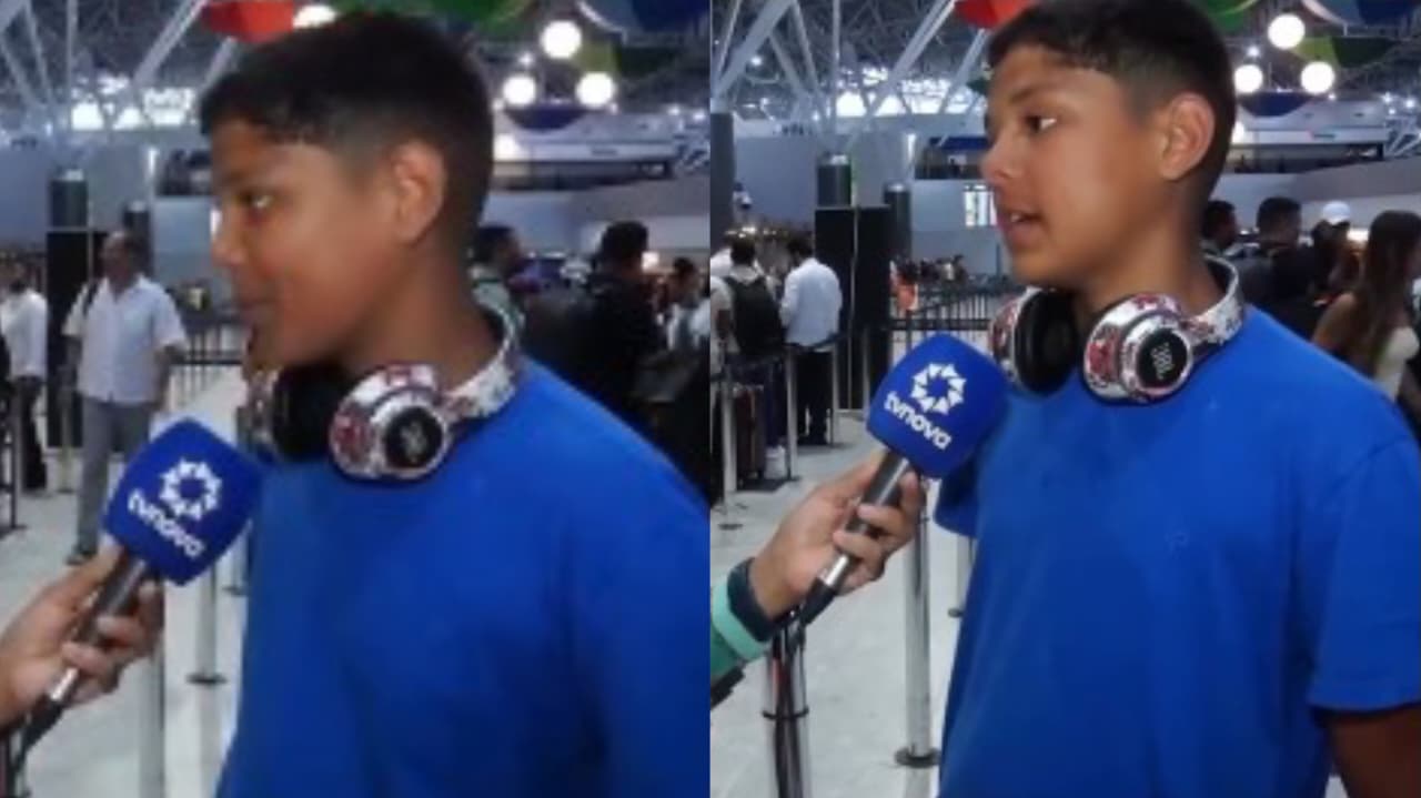 Adolescente orou em avião que teve problema na turbina: 