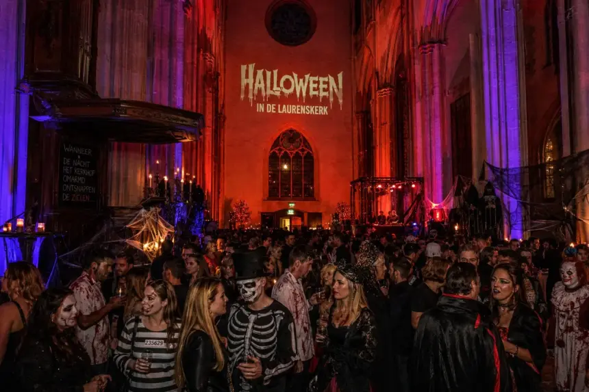 Cristãos fazem abaixo-assinado contra festa de Halloween em igreja histórica na Holanda